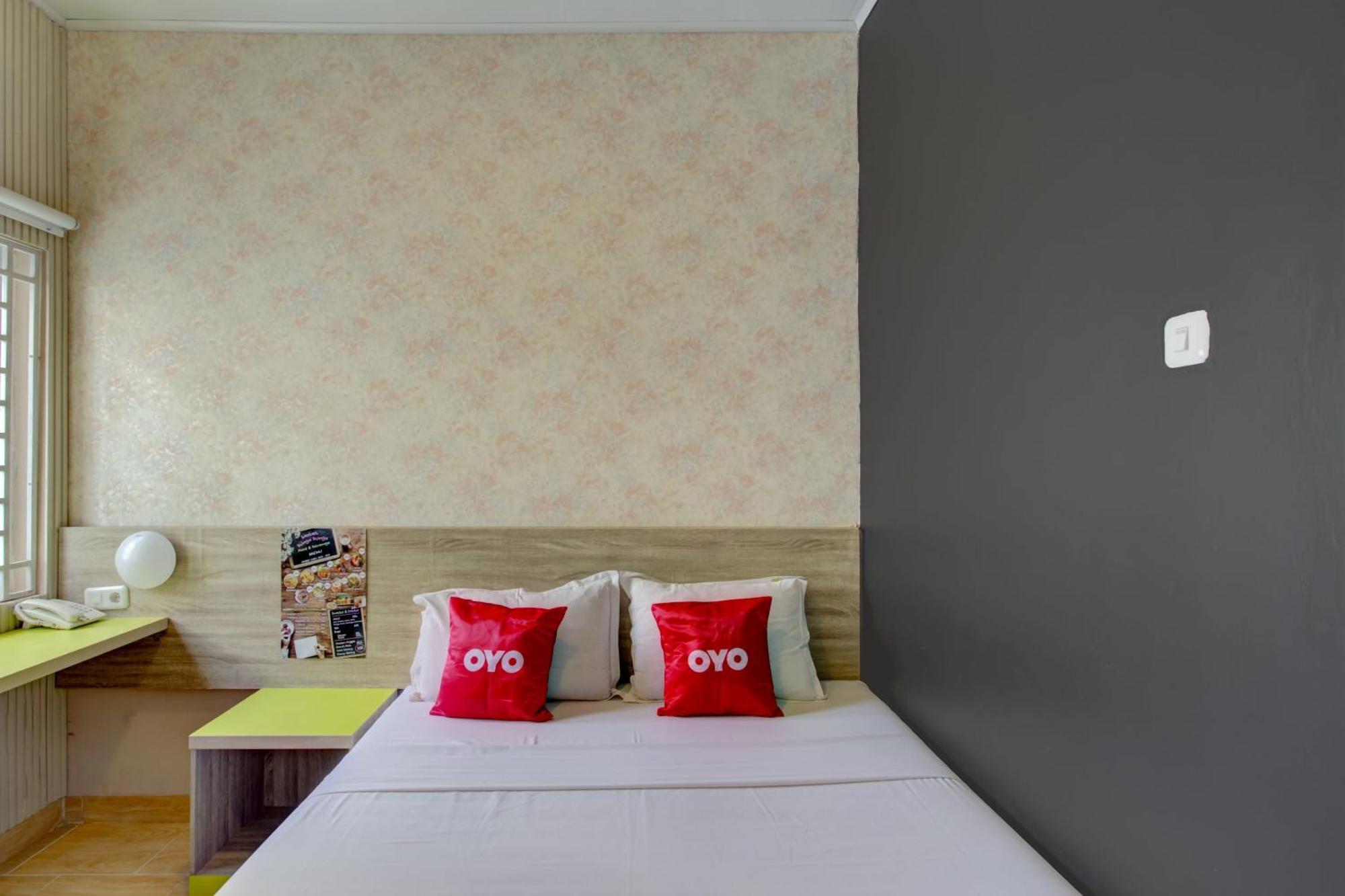 Hotel O Gambir Near Juanda Station Formerly Bunga Dahlia Jacarta Exterior foto