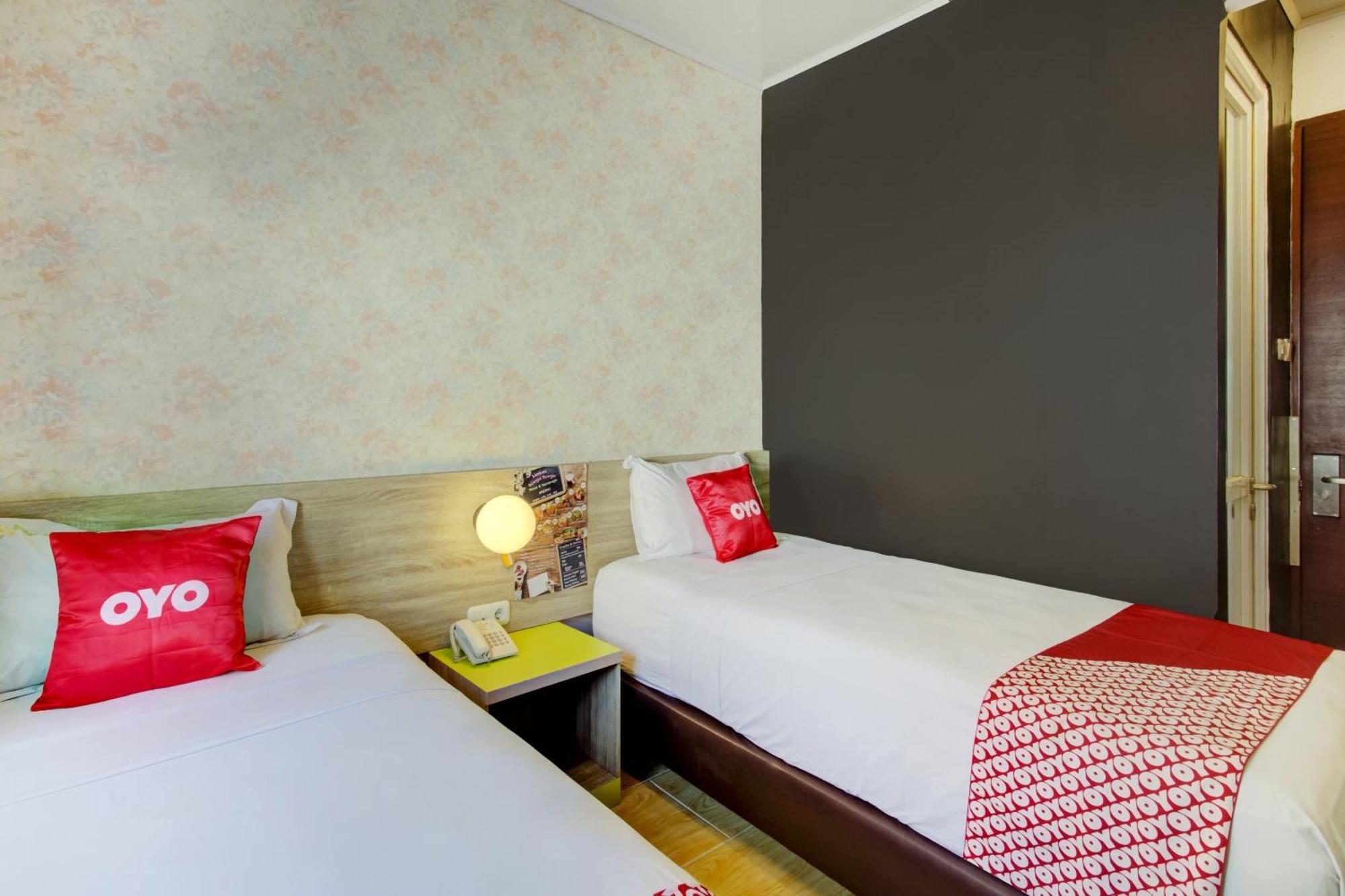 Hotel O Gambir Near Juanda Station Formerly Bunga Dahlia Jacarta Exterior foto